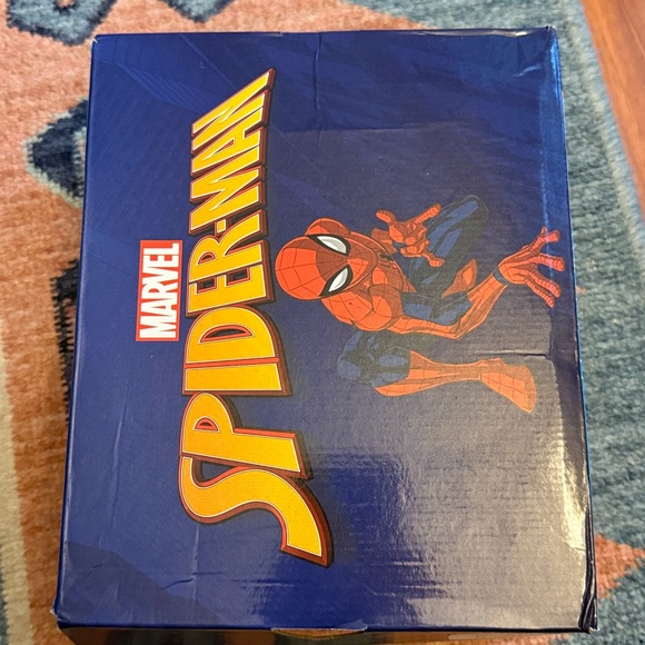 NWT • Spider-man • light up Velcro tennis shoes - Picture 7 of 7